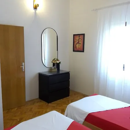 Vesna&ivan Apartman *